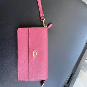 Coach Flap Phone Wristlet- Pink